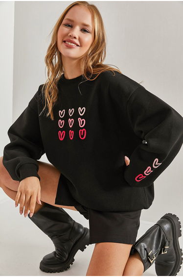 Women's Three Thread Raised Heart Printed Sweatshirt