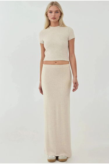 Elastic Waist Soft Textured Skirt with Slit