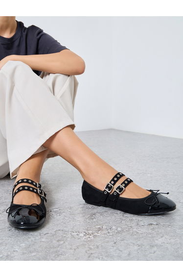 Double Buckle Marry Jane Shoes