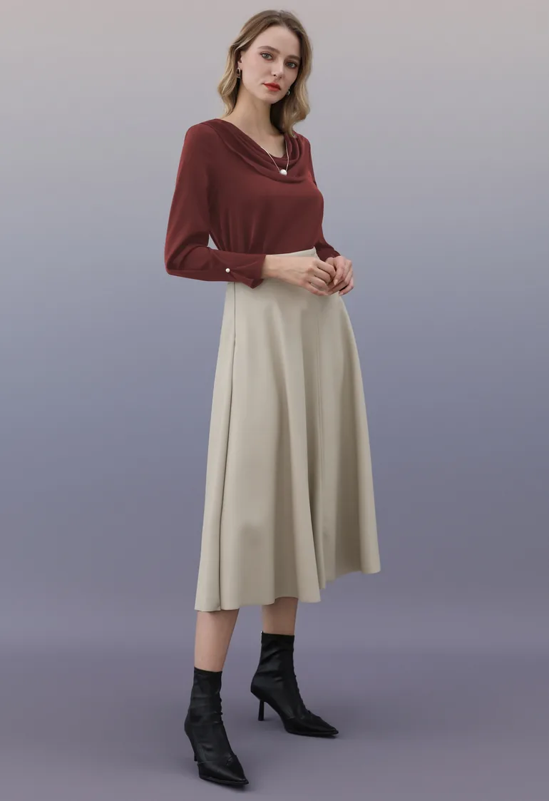 بلوزة ستان بني بأكمام طويلة - 2