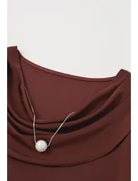 بلوزة ستان بني بأكمام طويلة - 4