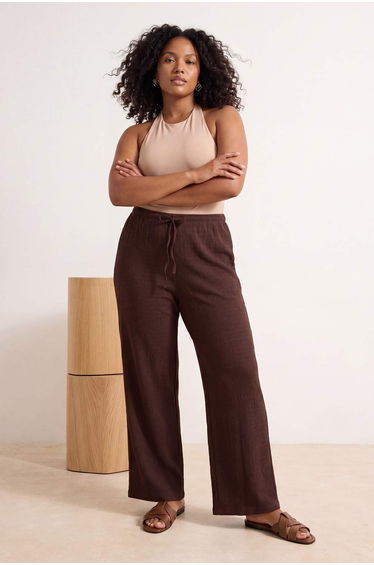 Brown Textured Waist-Tied Wide-Leg Plus Size Trousers