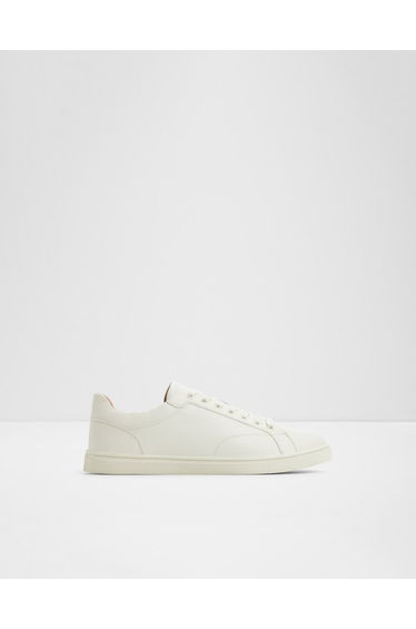Poker / Sneakers