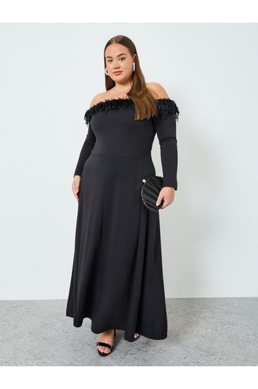 Plus Size Black Off-Shoulder A-Line Maxi Dress