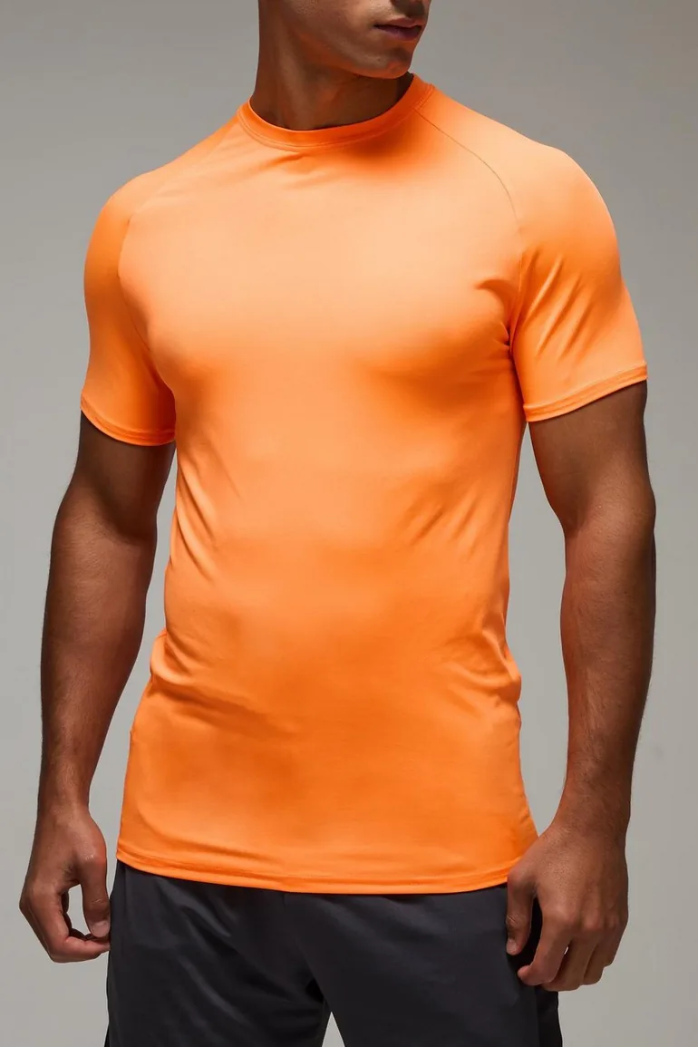 تيشيرت رياضة بأكمام راجلان رجالي رياضي بشعار - 1