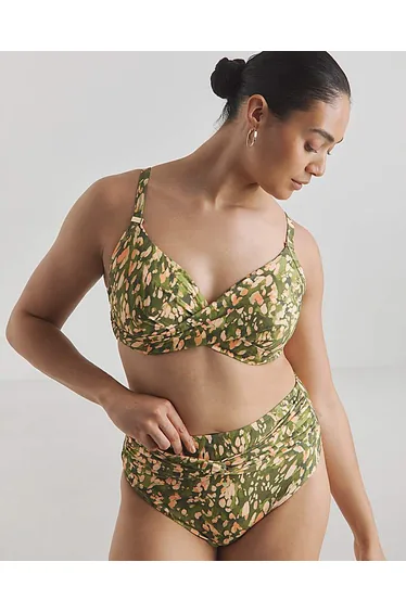 MAGISCULPT Twist Front Plunge Bikini Top