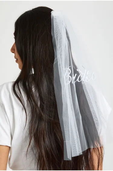 Bride To Be Embroidered Tulle Veil - white