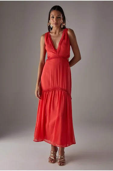 فستان ماكسي شيفون بحواف شراشيب