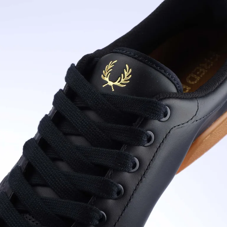 Men's Fred Perry B722 Leather Trainers in Blue - 6
