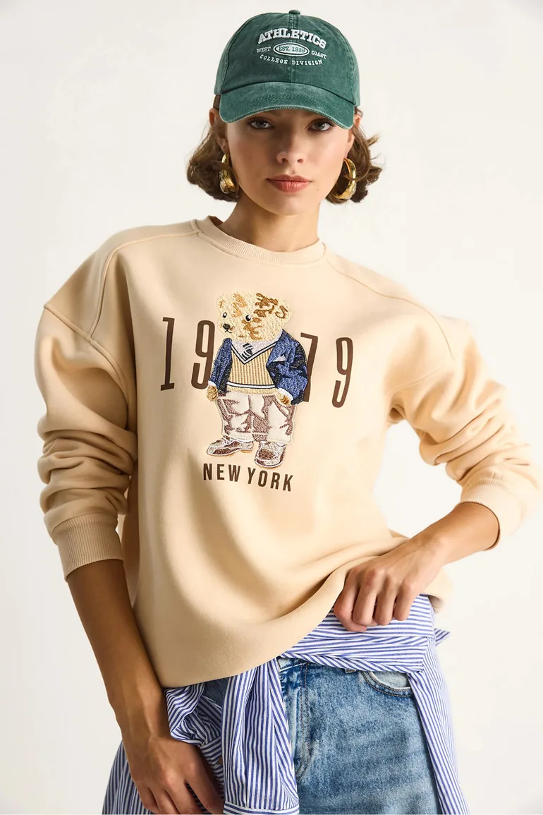 LUCCI Relaxed Fit Printed Crew Neck Sweatshirt - 3