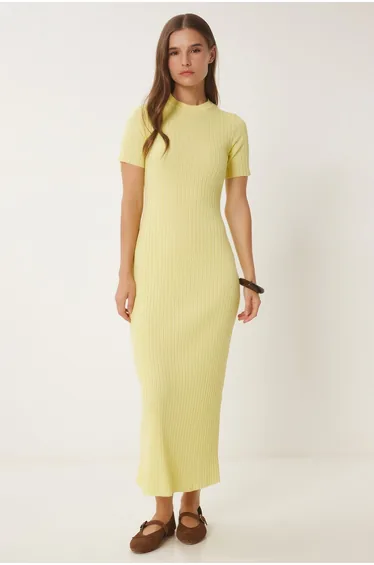 فستان محبوك مضلع بحزام - أصفر