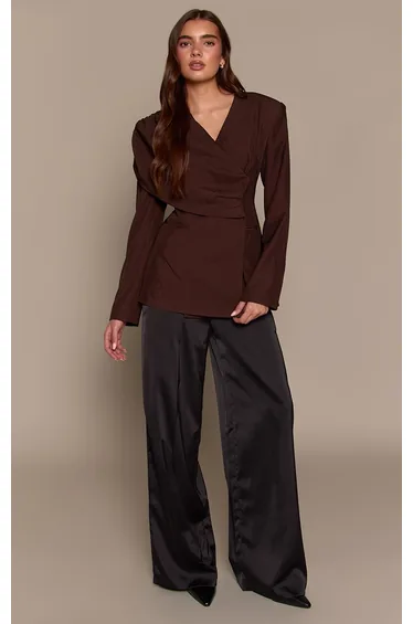 بليزر بريتي ليتل ثينق بني