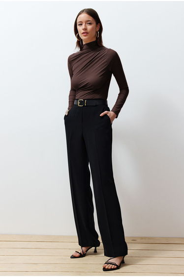 Brown Pleated Square Neck Body-Smoothing Flexible Knitted Blouse