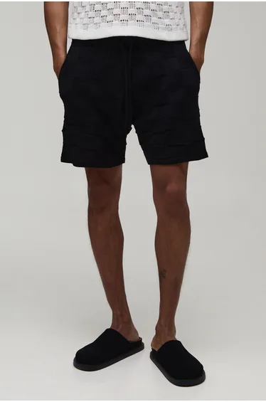 Relaxed Checker Board Knitted Short - black