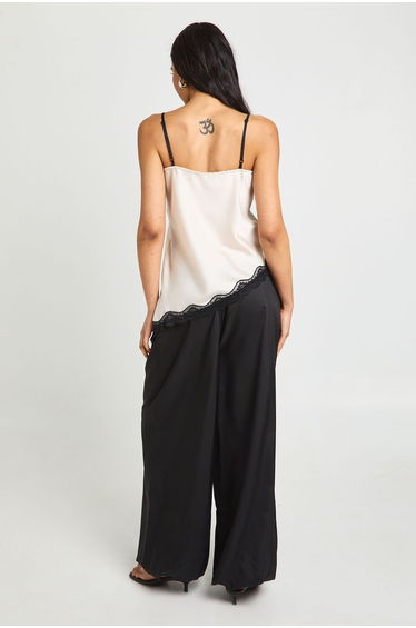 Tall Woven Crepe Balloon Trouser - black product thumbnail 2