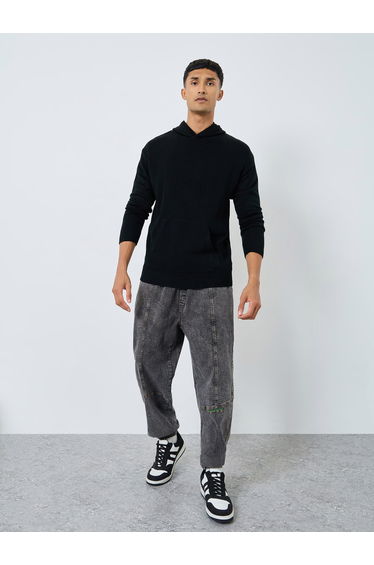 Men Black Solid Knit Hoodie