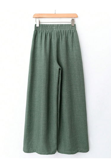 Green Solid Wide Leg Pants