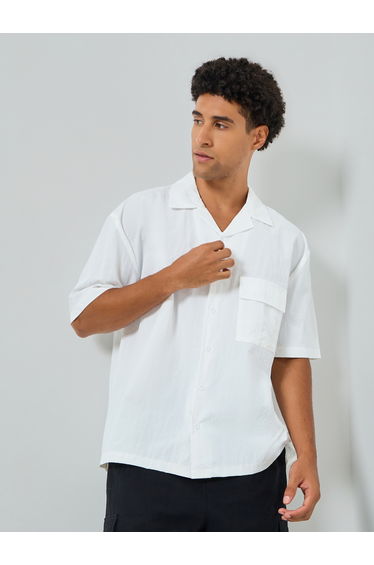 Men White Resort Collar Oversized Shirt