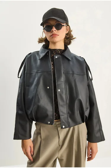 LUCCI Oversized Faux Leather Crop Jacket with Zipper