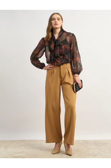 Printed Balloon Sleeve Tie-Up Neck Blouse