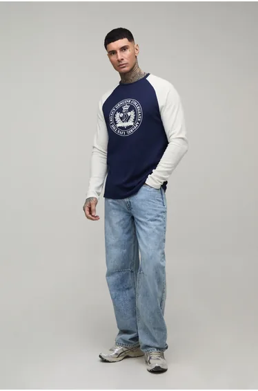 Tall Relaxed Fit Washed Knee Dart Jeans - light blue
