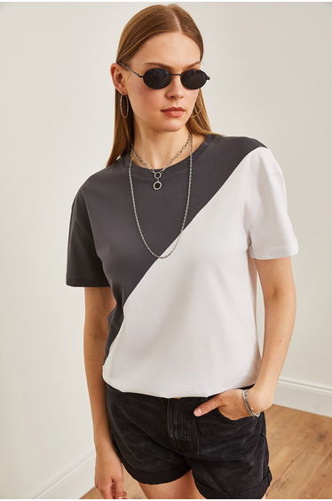 Women's Smoked White Asymmetric Blocked T-Shirt