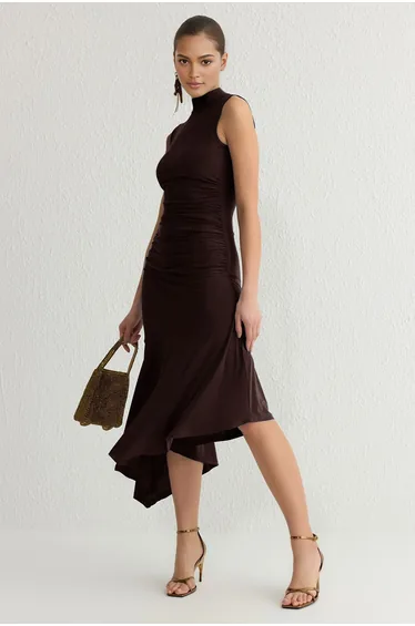 Brown Ruffle Detailed Knitted Dress