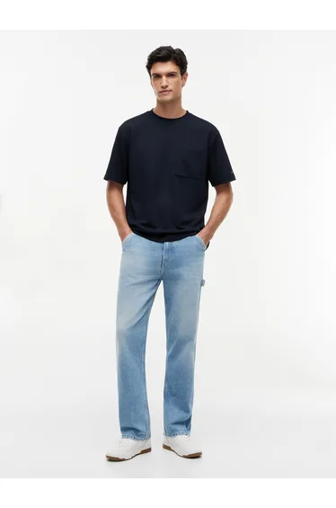 تيشيرت تومي هيلفيغر بأكمام قصيرة