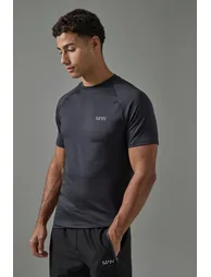 تيشيرت رياضة رجالي لون أسود 