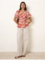 Top with Brushstroke Leaf Print - 2