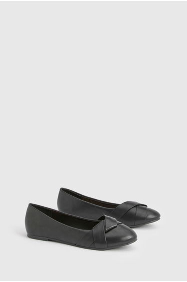 Twist Detail Ballet Pumps - black