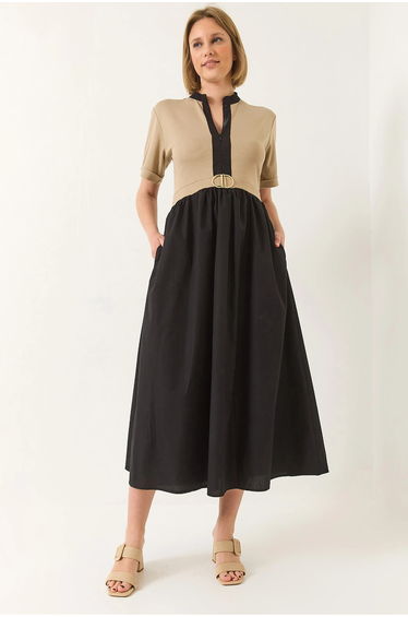 LUCCI Maxi V-Neck A-Form Dress with Arched Detail