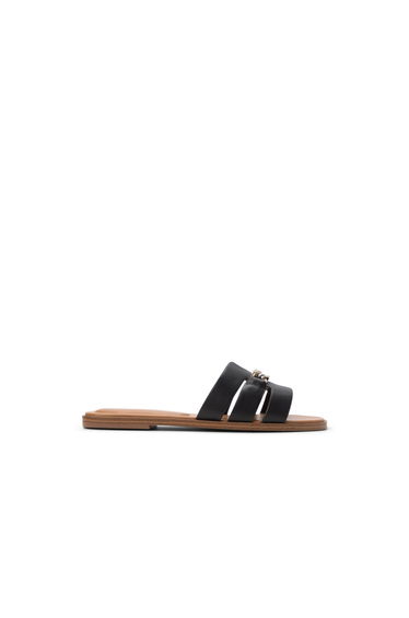Serinna / Flat Sandals