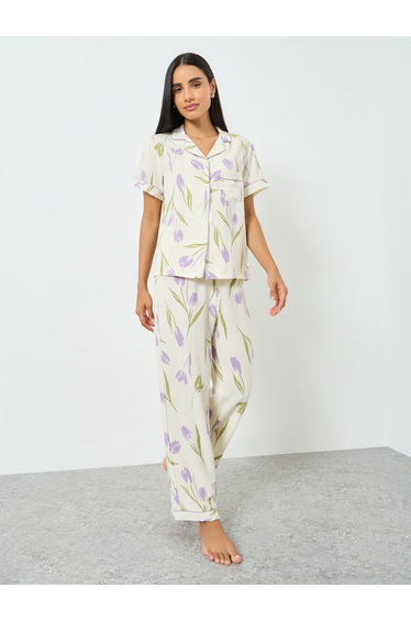 Cream Floral Print Pocket Detail Shirt and Pyjama Set