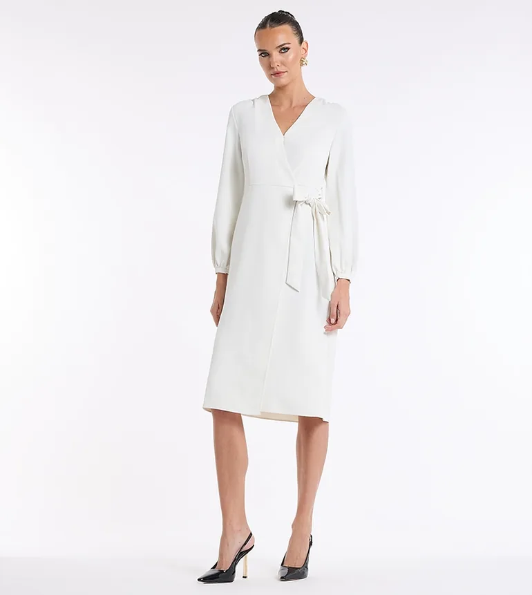 bcbg white long sleeve dress NWT BCBG MAXAZRIA Long Sleeve Lace Short Dress Off White size 0