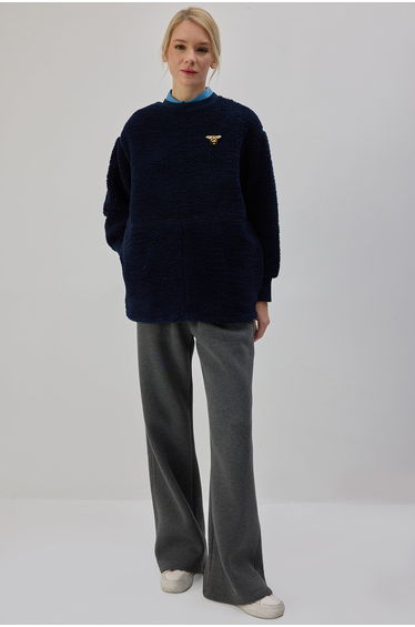 PLUSH SWEATSHIRT