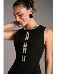 Sleeveless Crepe Midi Dress With Diamante Bow Detail - 3