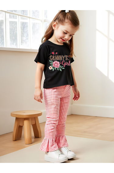 Kids 2pcs Graphic Print Short Sleeve T-Shirt and Checked Pants