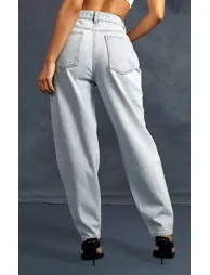 PRETTYLITTLETHING Petite Light Blue Wash High Rise Straight Leg Jeans - 2