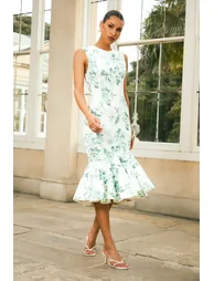 فستان ميدي بياقة عالية بذيل السمكة بطبعة بورسلين لون أخضر