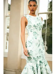 فستان ميدي بياقة عالية بذيل السمكة بطبعة بورسلين لون أخضر - 1
