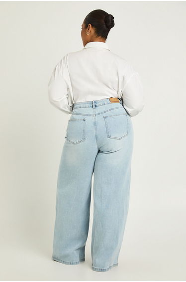 The Plus Mid Waist Wide Leg Jean - bleach wash product thumbnail 2