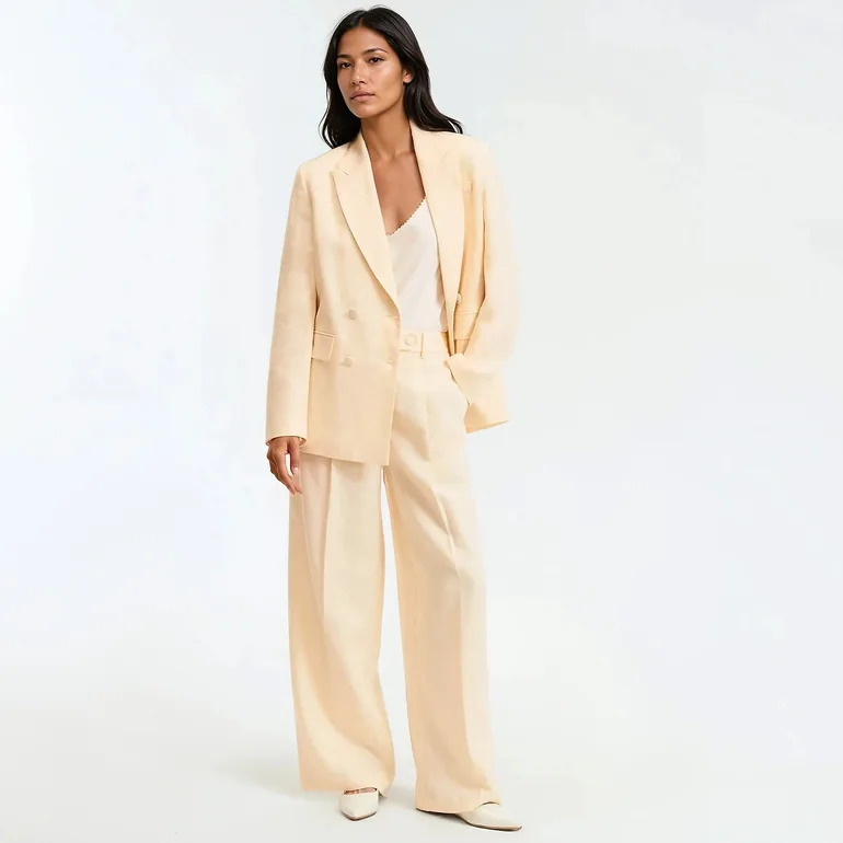 Full-Cut Linen Double-Breasted Blazer