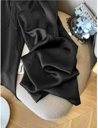 Black Solid Wide Leg Pants - 2