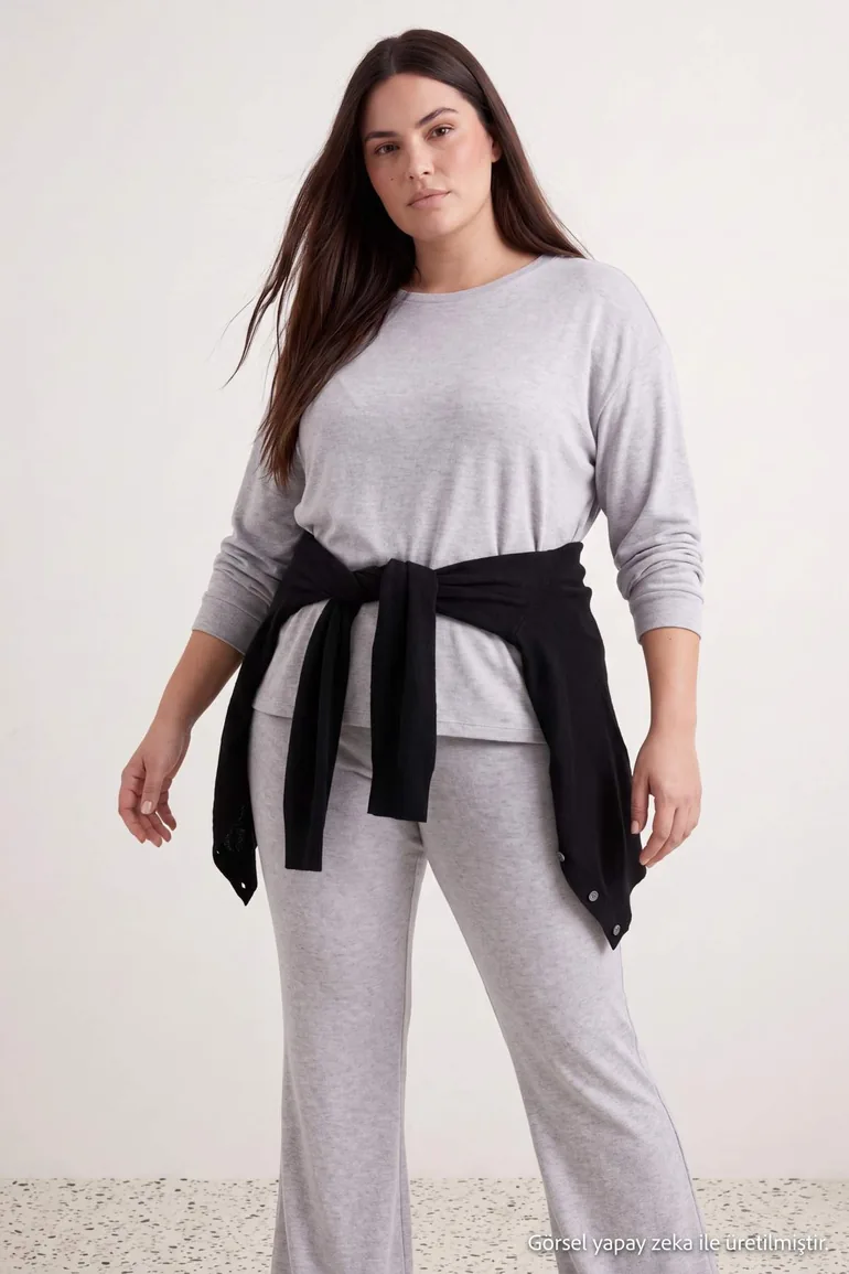 Gray Crew Neck Regular Top Flare/Spanish Leg Knitted Bottom - Top Set - 6