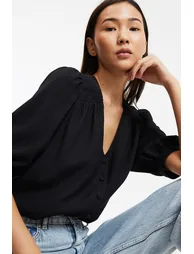 Loose Fit Blouse with V-Neck and Short Sleeves