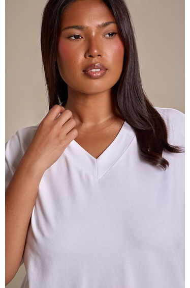 Plus White Soft Cotton V Neck T-Shirt product thumbnail 4