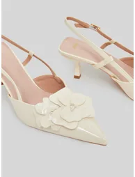 Beige Flower Details Slingback Sandals - 3