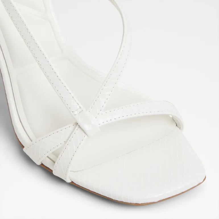 Aelara / Heeled Sandals - 4
