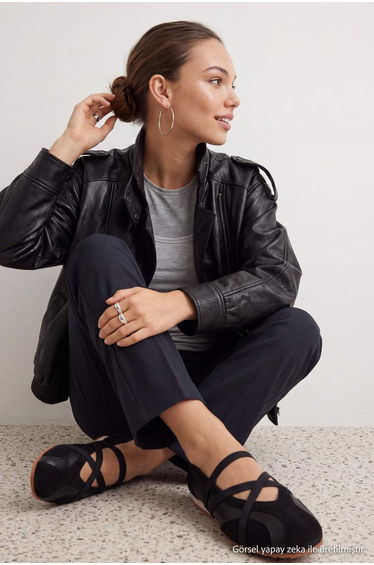 Black Rubber Band Detailed Women's Ballerinas